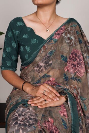 Elegant Floral Georgette Saree With Lace Border
