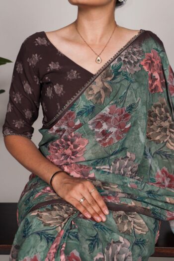 Elegant Floral Georgette Saree With Lace Border