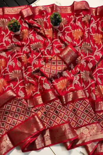 Pure Dola Silk Saree with Jacquard Border & Matching Blouse