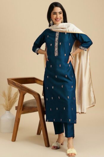 Regal Radiance Embroidered Suit Set with Chinon Dupatta