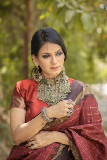Pure Kanjivaram Silk Saree with Temple Border, Zari Pallu