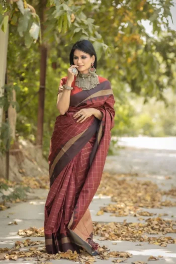 Pure Kanjivaram Silk Saree with Temple Border, Zari Pallu