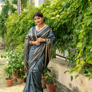 Soft Raw Silk Saree with Temple Woven Border, Zari Pallu