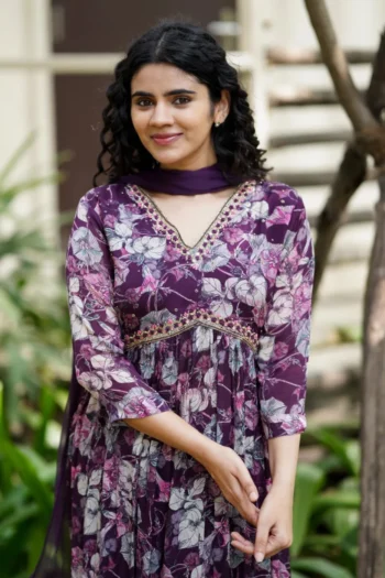 Festival Elegance: Alia Cut Georgette Anarkali Gown Set