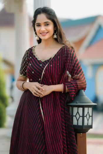 Festive Elegance: Embroidered Fox Georgette Anarkali Gown with Dupatta