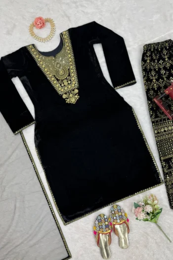 Viscose Velvet Suit Set with Thread and Sequin Embroidery