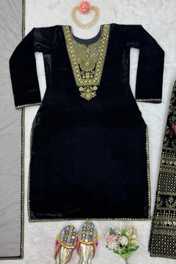 Viscose Velvet Suit Set with Thread and Sequin Embroidery