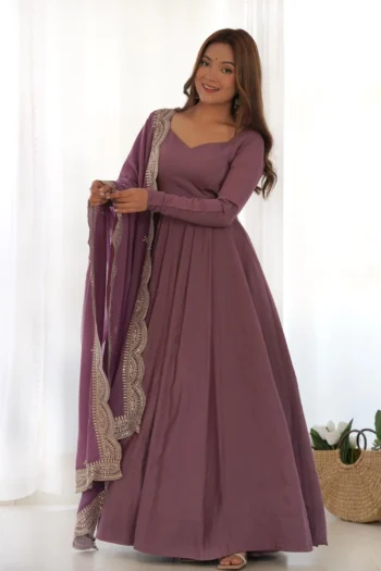 Royal Grace: Pure Romansilk Anarkali Gown & Georgette Dupatta