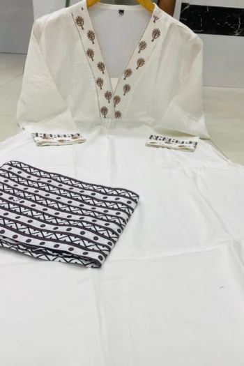 Elegant Rayon Cotton Kurti with Embroidery – Stylish Ethnic Wear