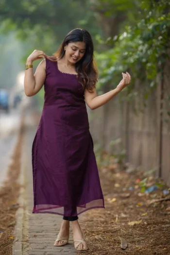 Designer Georgette Sleeveless Kurti with Digital Print Organza Dupatta