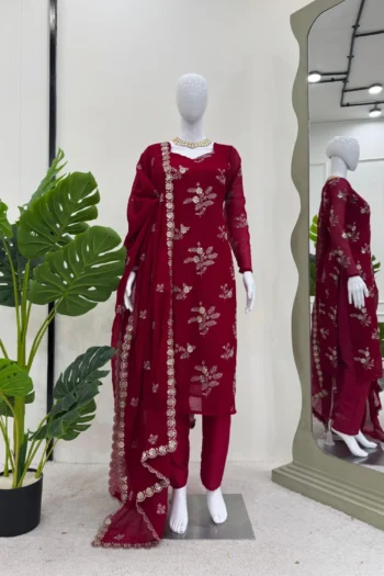 Sequin Saga – Crunchy Silk Kurta Pant Dupatta Set