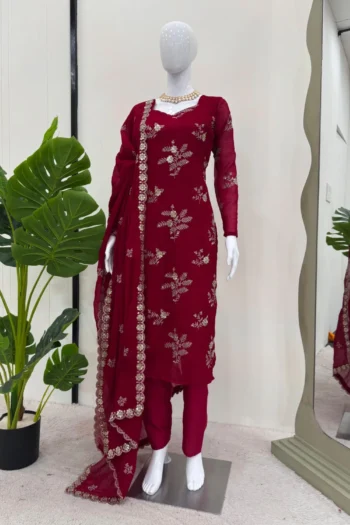 Sequin Saga – Crunchy Silk Kurta Pant Dupatta Set