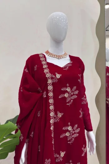 Sequin Saga – Crunchy Silk Kurta Pant Dupatta Set
