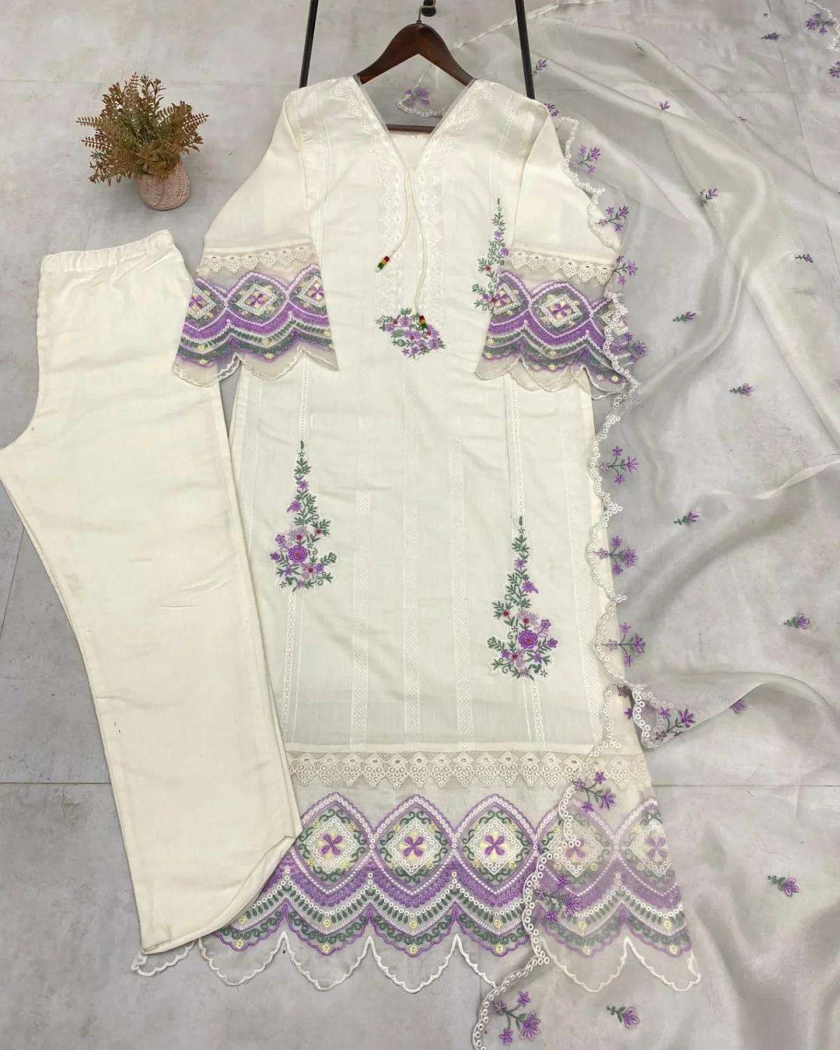 White Salwar Suit Set with Organza Dupatta and Lace Detailing