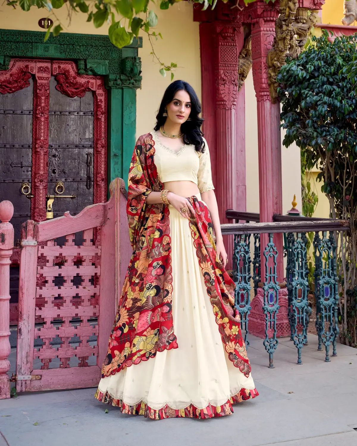 Vichitra Silk Lehenga Choli with Kalamkari Print Dupatta