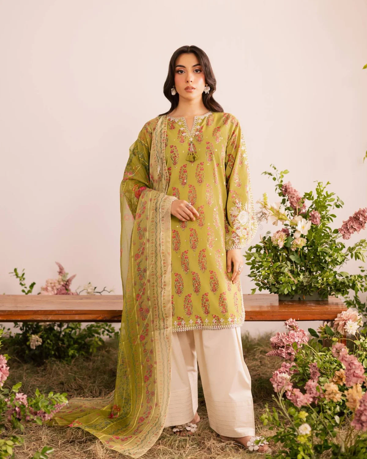Party Wear Crepe Suit & Farsi Salwar Set with Print Dupatta