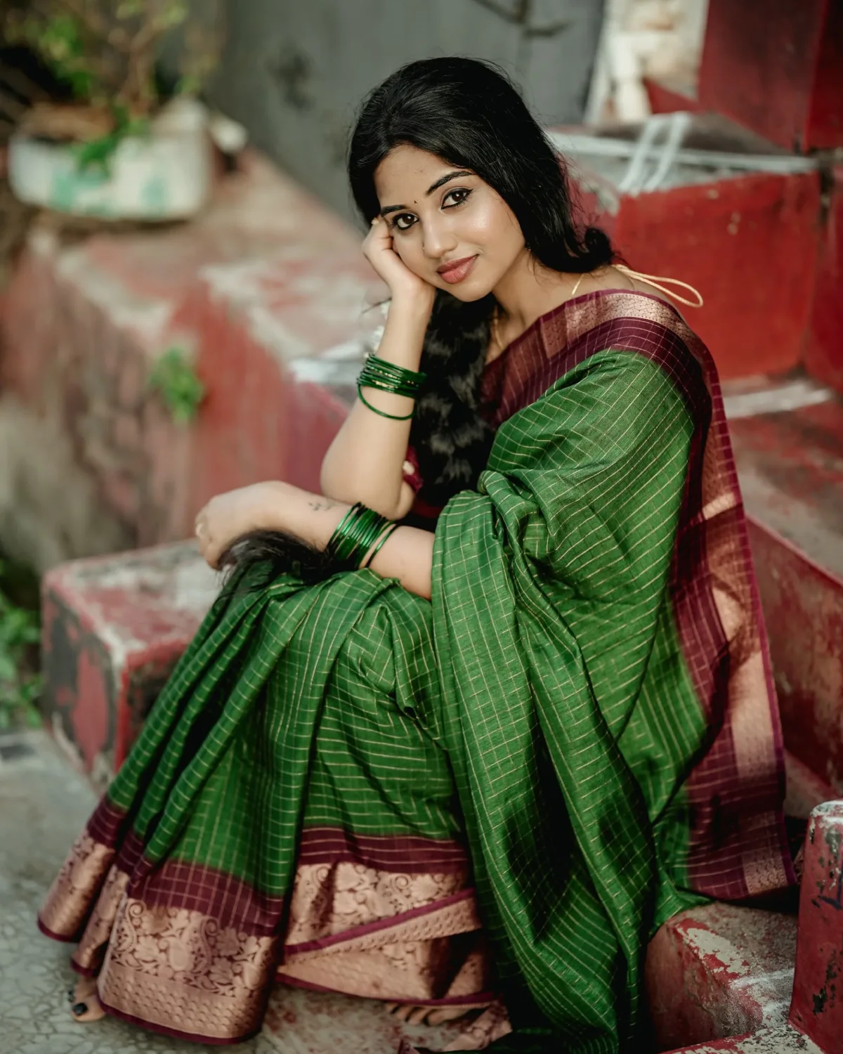 Eternal Elegance Dola Silk Saree with Kanjivaram Zari Border